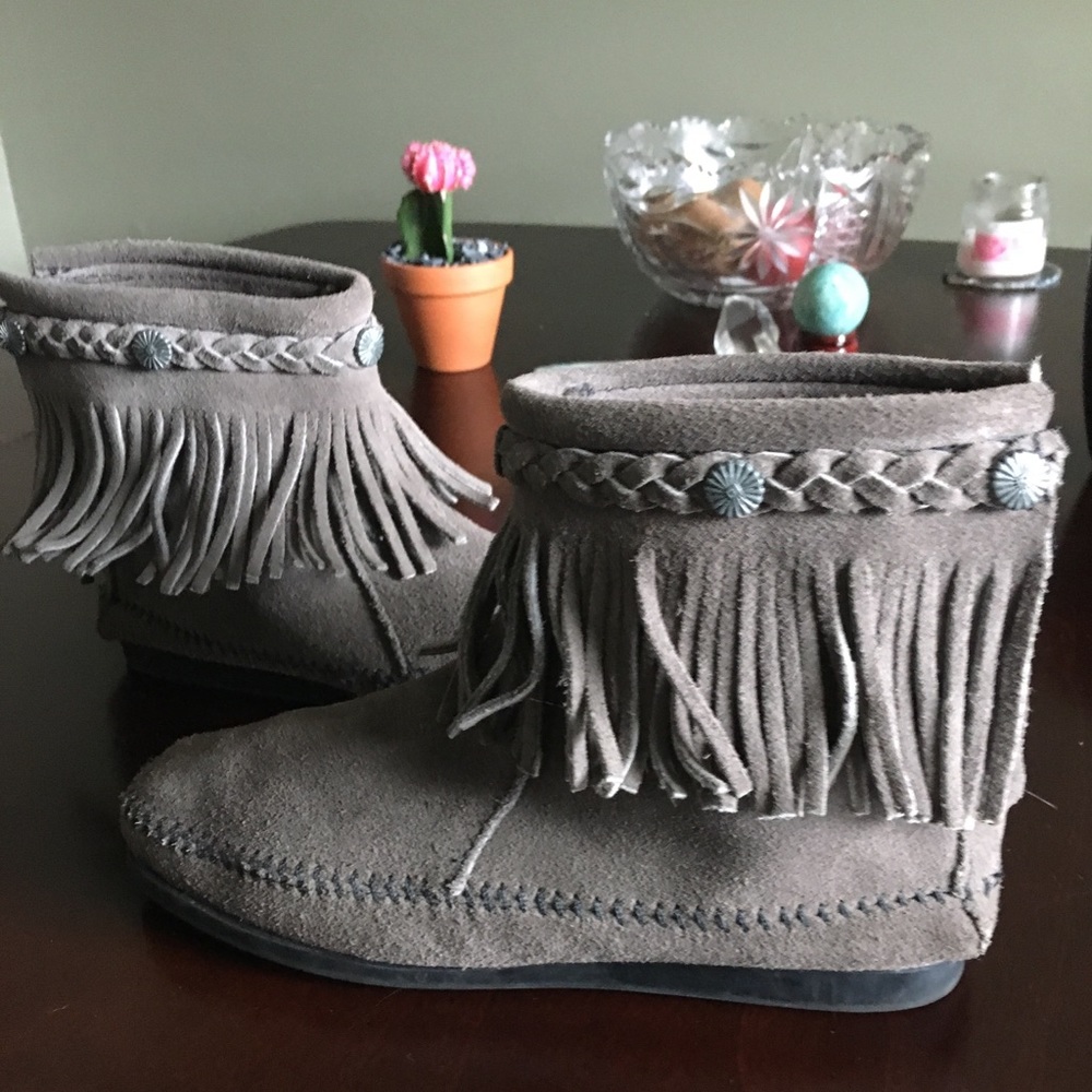 Minnetonka grey moccasin boots
